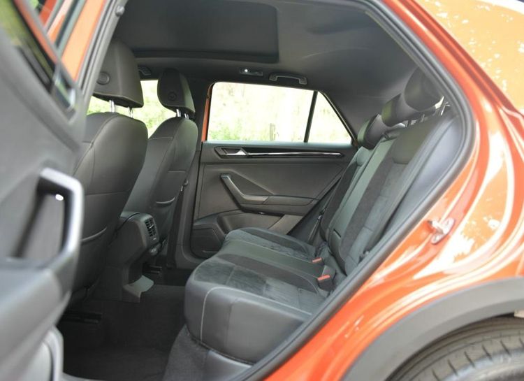 ����̽��8��������ԽCR-V��˭��ֵ����