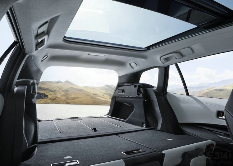 ����������ڵĳ��� �������˶����Ƕ���