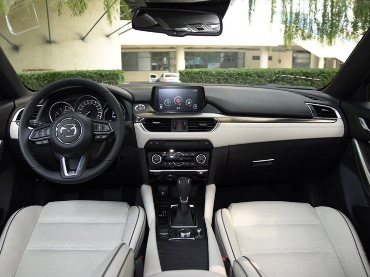 �˶��ͼҽδ����� �����밢������ѡ˭��