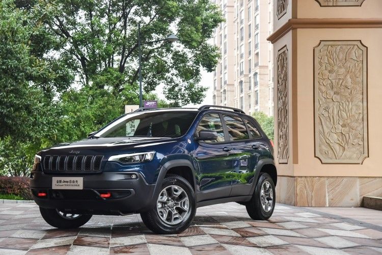 ���ݳ�չ���ŵ�SUV�̵� ����Ʒ������ͷ