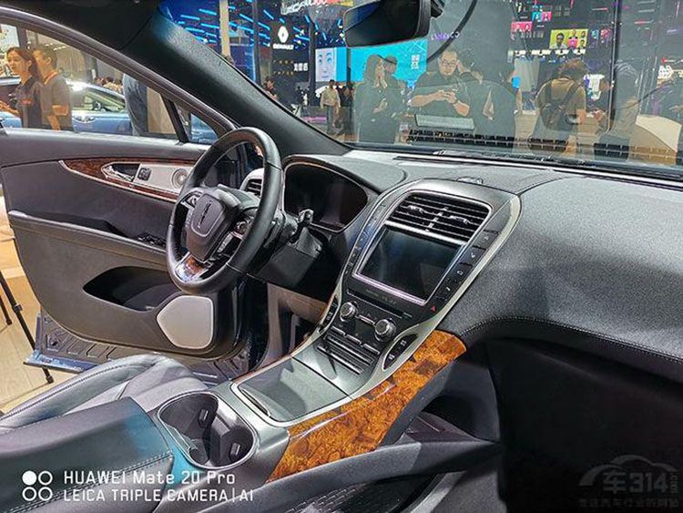 2018���ݳ�չ�����˾��޵���ࡰС�Ŀ