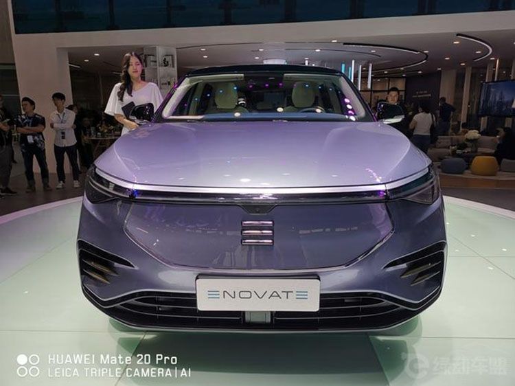 ���ݳ�չ��ֵ�ÿ����³� ��һ�����Ǻ���