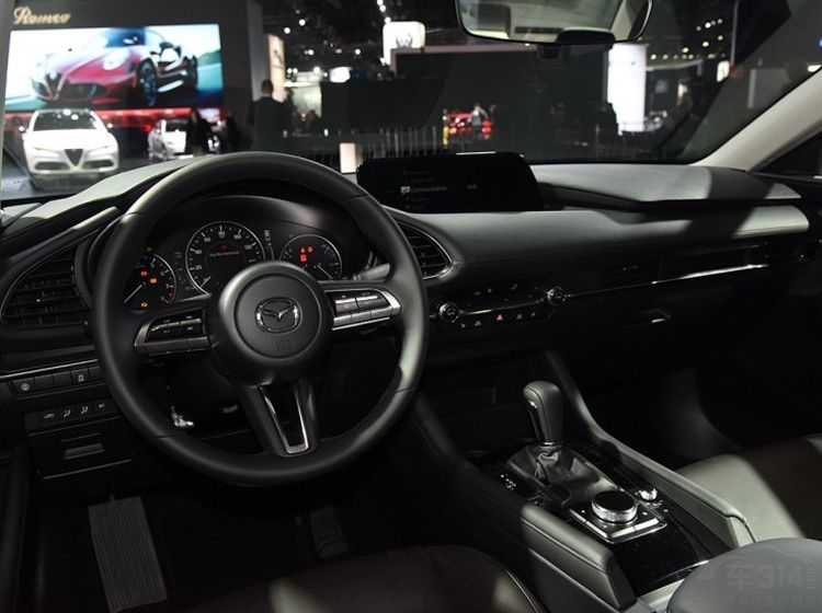 �°�����ֵ���ڴ���ʮ���³� ��һ�����MPV