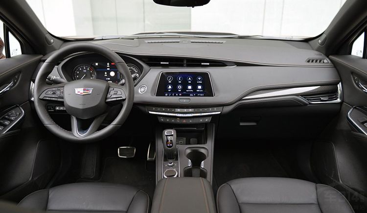 �����˵�һ̨����Ʒ��SUV