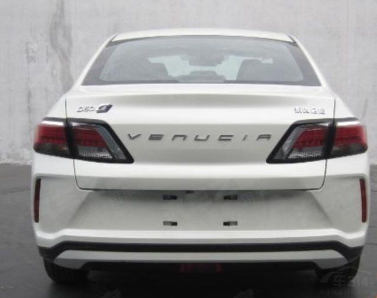 �Ϻ���չ�ֵ���ڴ����³� ��һ�����