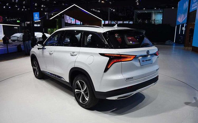 �Ϻ���չ�ع� �⼸��SUV�������������У�