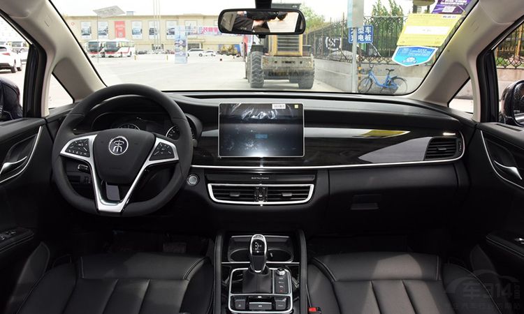 �ʺϳ��ε�MPV���ͣ��ؼ������Ϲ�����׼