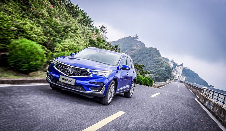 ��15-40������������������õ�SUV