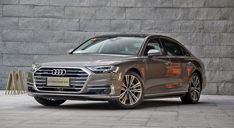 ����7ϵ�ԱȰµ�A8L