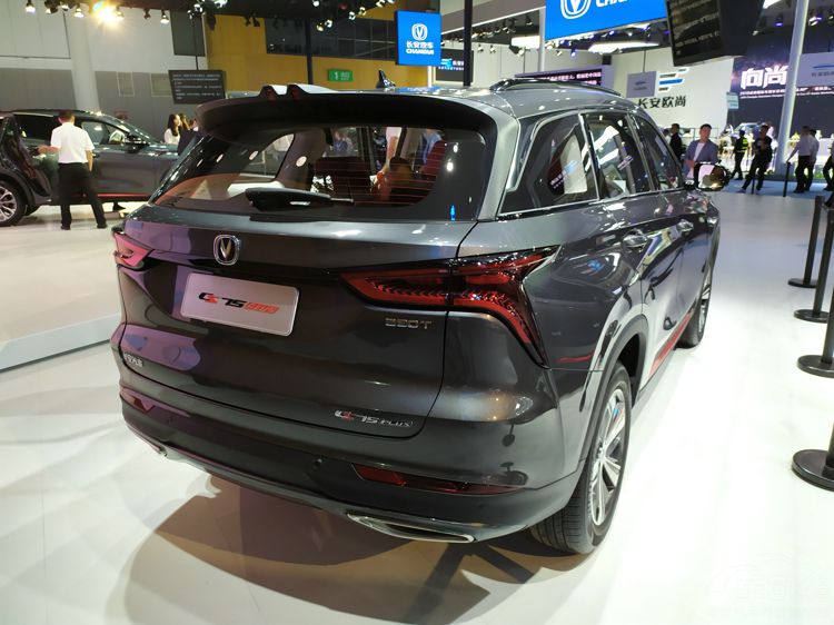 成都车展最值得一看的几款SUV都在这了! 成都车展最值得一看的几款SUV都在这了!