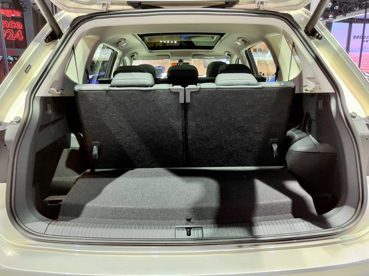 成都车展最值得一看的几款SUV都在这了! 成都车展最值得一看的几款SUV都在这了!