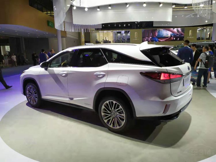 成都车展最值得期待的豪华品牌车型都在这 成都车展最值得期待的豪华品牌车型都在这