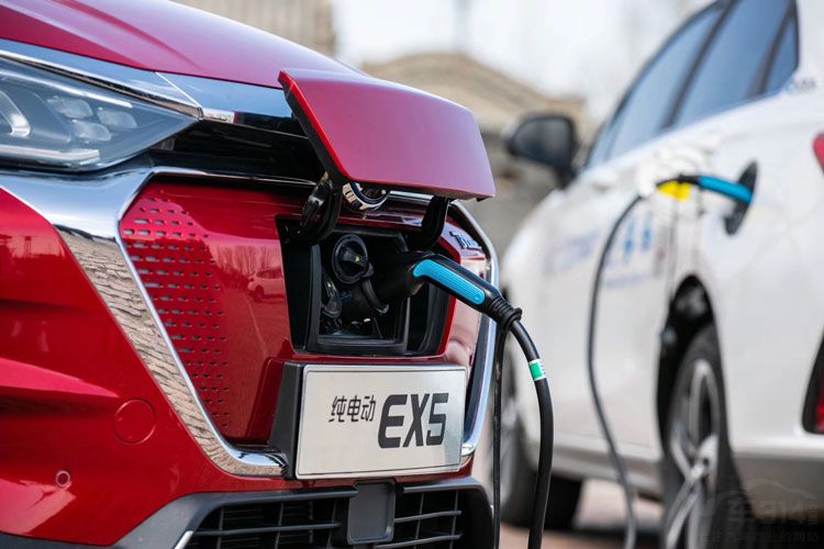 教师节,推荐一款最符合老师气质的纯电SUV 教师节,推荐一款最符合老师气质的纯电SUV