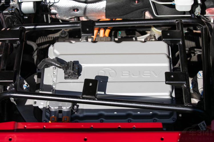 教师节,推荐一款最符合老师气质的纯电SUV 教师节,推荐一款最符合老师气质的纯电SUV