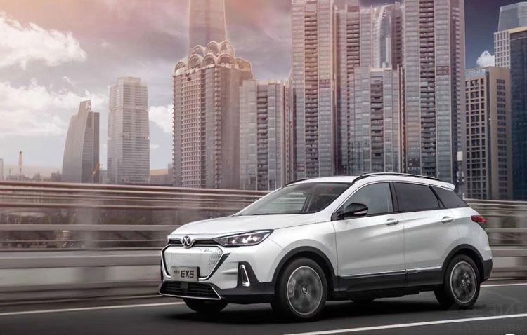 教师节,推荐一款最符合老师气质的纯电SUV 教师节,推荐一款最符合老师气质的纯电SUV