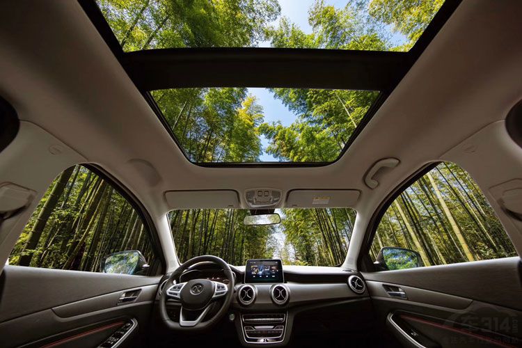 教师节,推荐一款最符合老师气质的纯电SUV 教师节,推荐一款最符合老师气质的纯电SUV