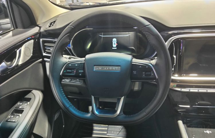 �¿��;X90�Ա��Լ���8��˭��ֵ����