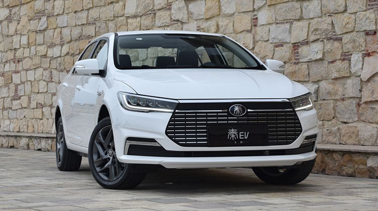 国产不乏高端车型,这几款都不输合资品牌! 国产不乏高端车型,这几款都不输合资品牌!