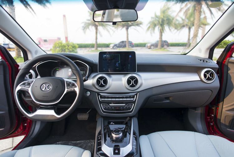 软硬实力兼备 软硬实力兼备