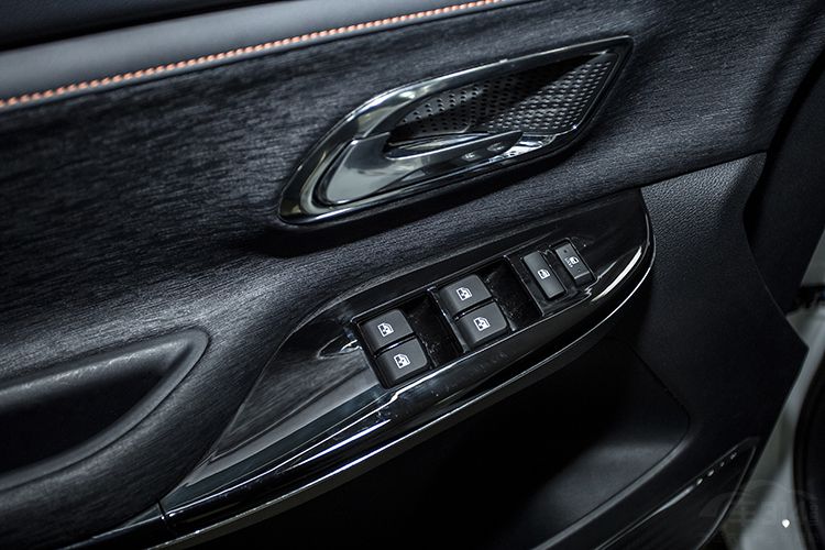 10�������Լ۱�֮ѡ