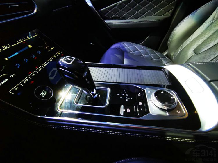 ��;X95�������У�Ϊ�������ܵ�����8��