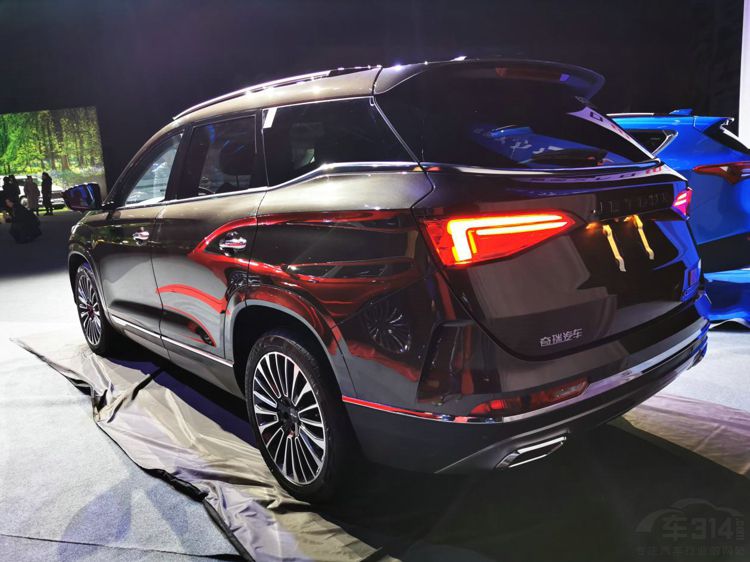 ��;X95�������У�Ϊ�������ܵ�����8��