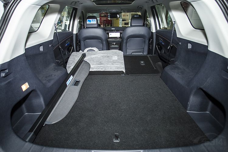 ��;X95���Σ������ж���ذ�SUV�����У�