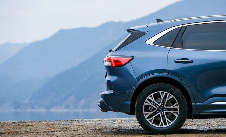 ������ʽ������У�ָ����18.98-21.88��