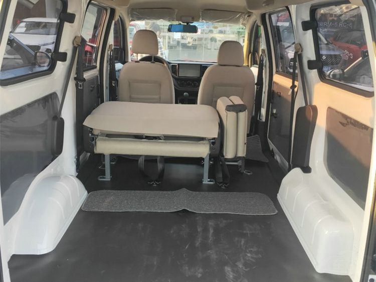 �Ƹ������㣡������V��80��ҵ�ܶ�·