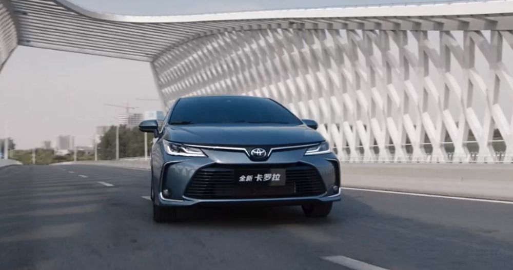 ��ϵA����˭��ǿ��������Ϊ�θ��Ӱ�˼��