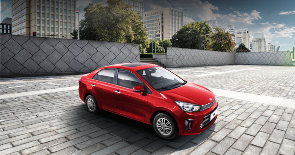 买菜接孩神器 这几款小型车顶配售价仅7万元 买菜接孩神器 这几款小型车顶配售价仅7万元