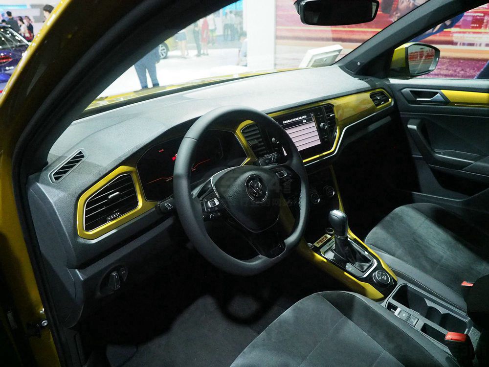 ��һ���Σ����ź���SUV����10����������