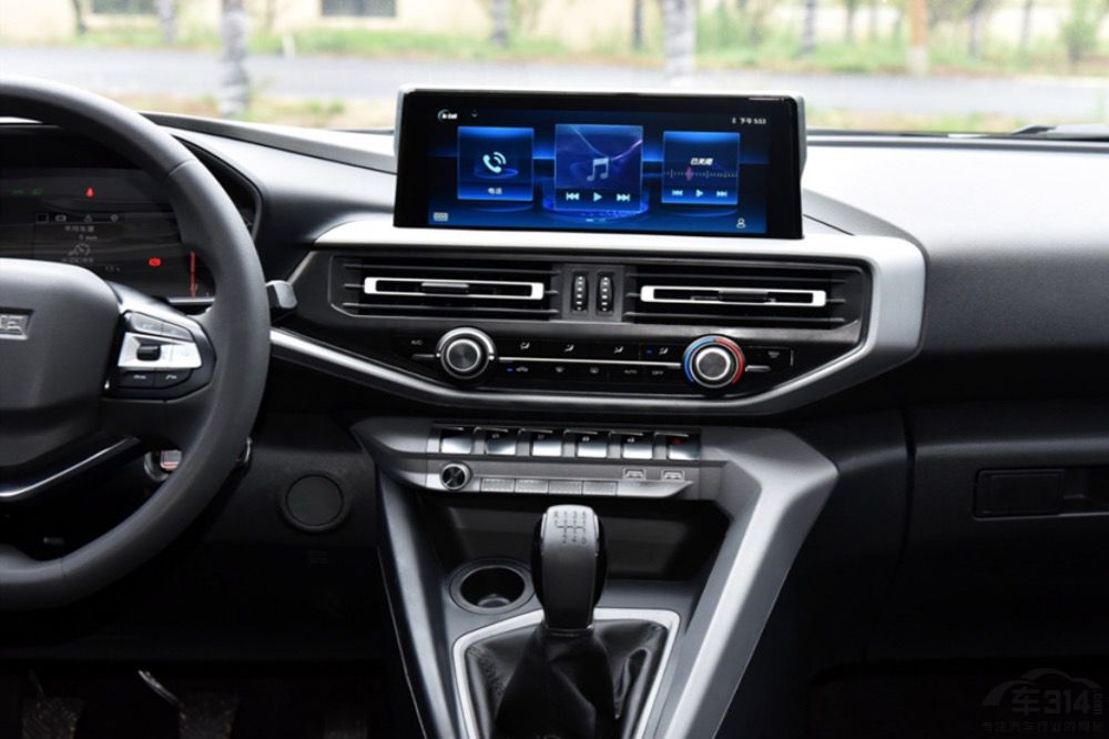 �����ں��Ƥ��Ȧ