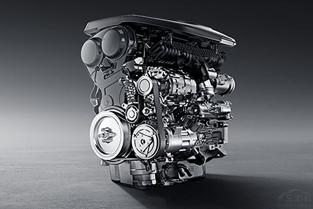 ����SUV��һ�߹�ʱ�̣�5��������SUV�̵�