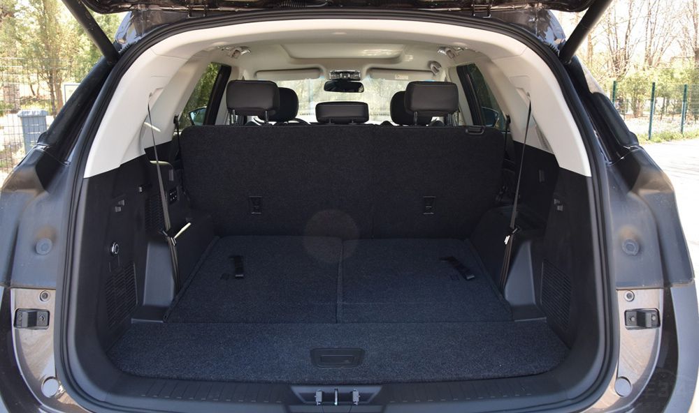 摆地摊致富 四款大空间自主品牌车型推荐 摆地摊致富 四款大空间自主品牌车型推荐