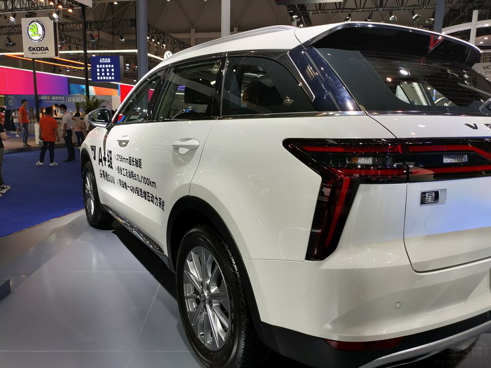 高颜值 零重力座椅,启辰星亮相重庆车展 高颜值 零重力座椅,启辰星亮相重庆车展