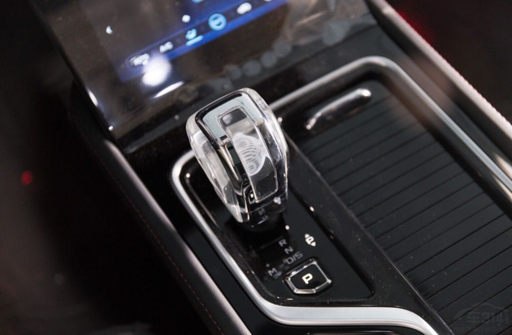 奔腾T99运动版上市,SUV市场又增一猛将 奔腾T99运动版上市,SUV市场又增一猛将