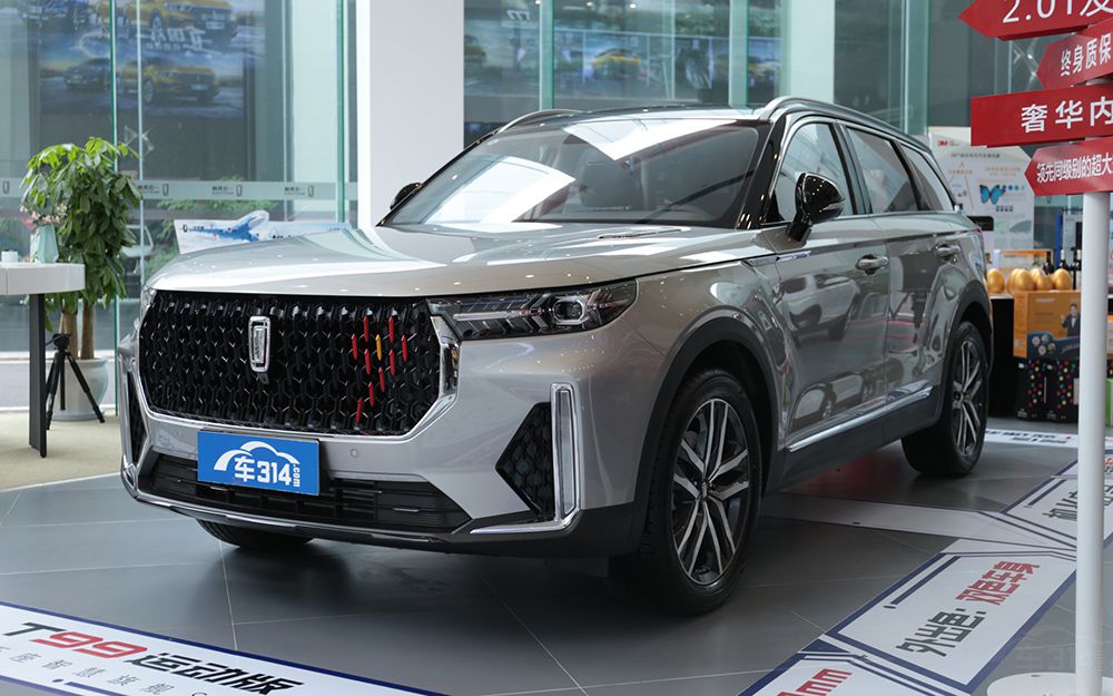 奔腾T99运动版:每个男人心中的钟情之车 奔腾T99运动版:每个男人心中的钟情之车