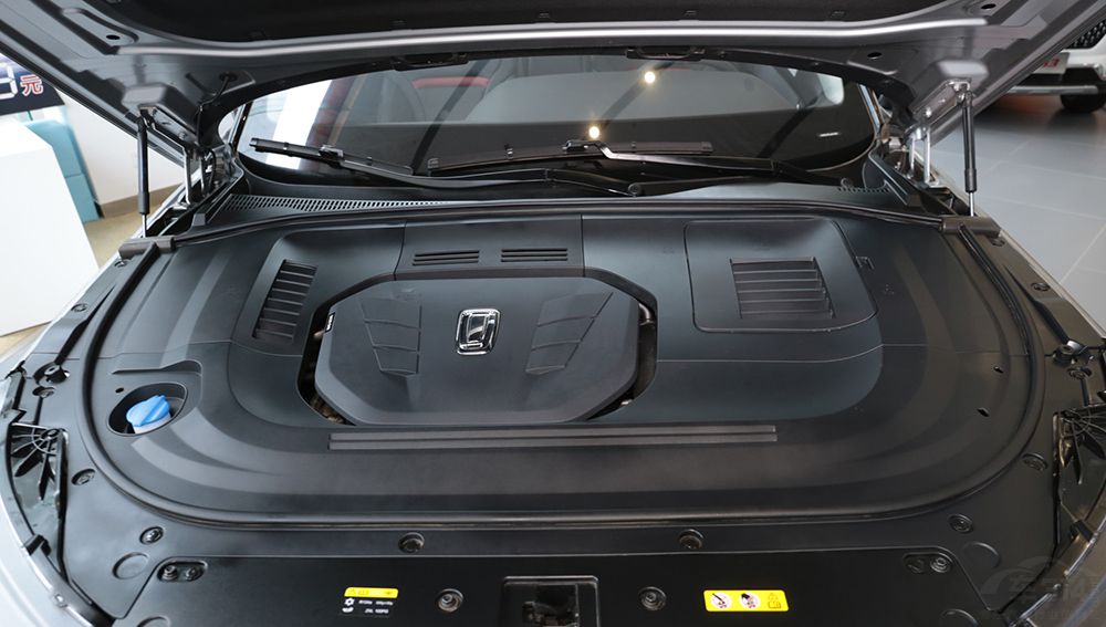 奔腾T99运动版:每个男人心中的钟情之车 奔腾T99运动版:每个男人心中的钟情之车