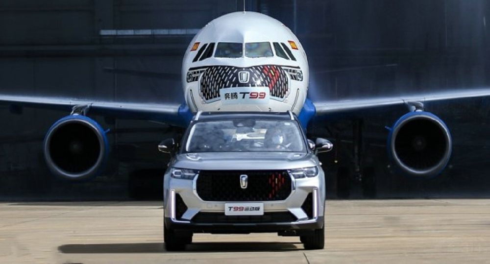 һ������T99�˶�����Ů˾������׷β�ؼ�