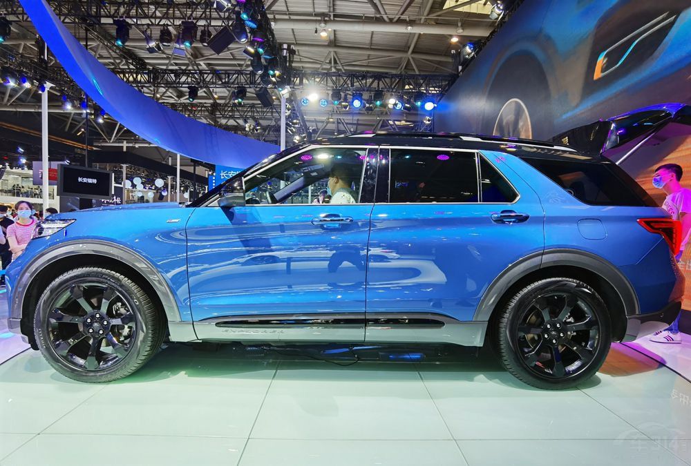 30������Ԥ���ϰ����·�����SUV��ôѡ��