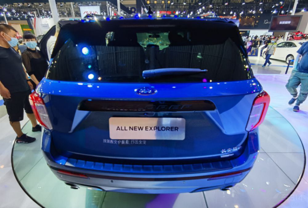 30������Ԥ���ϰ����·�����SUV��ôѡ��