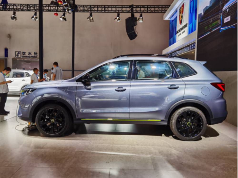 ����RX5 PLUS�봫��GS4 Coupe���������