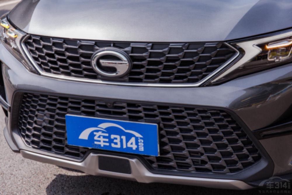 ����RX5 PLUS�봫��GS4 Coupe���������