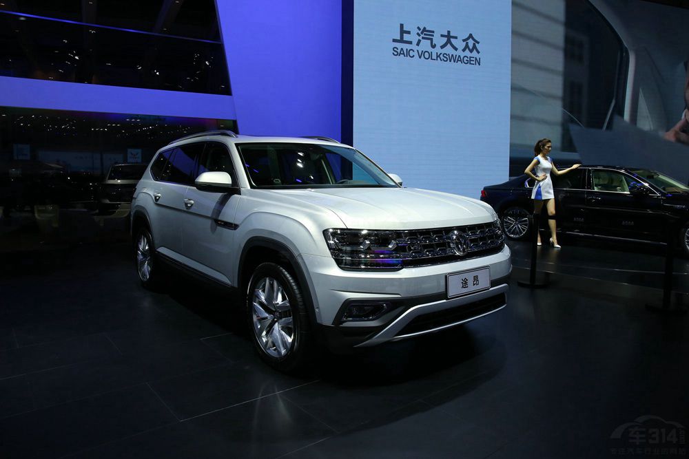 �ƽ��Լݼ���һ���̵��д���SUV��ôѡ��