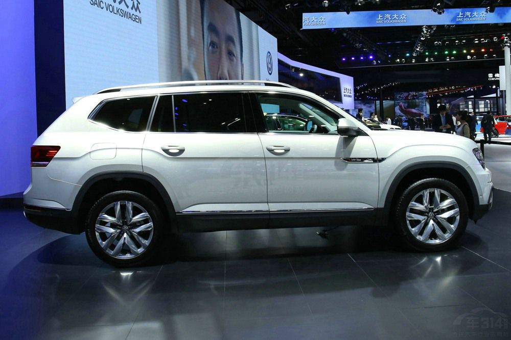 �ƽ��Լݼ���һ���̵��д���SUV��ôѡ��