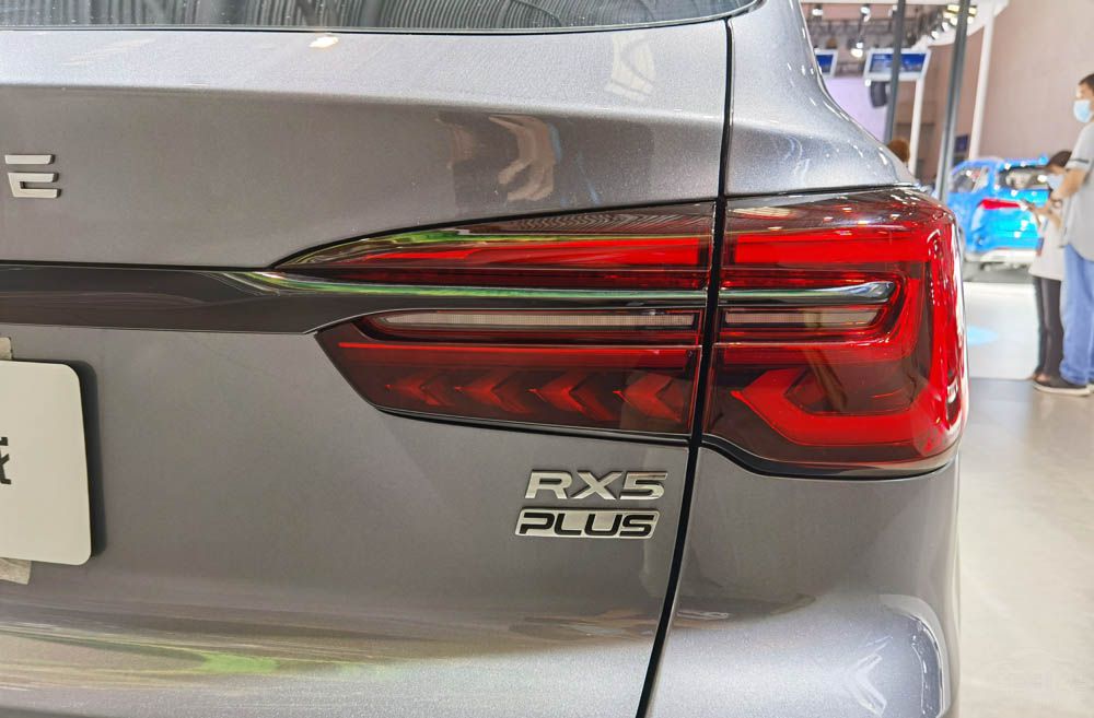 ŷX7ԱRX5 PLUS ѡ˭