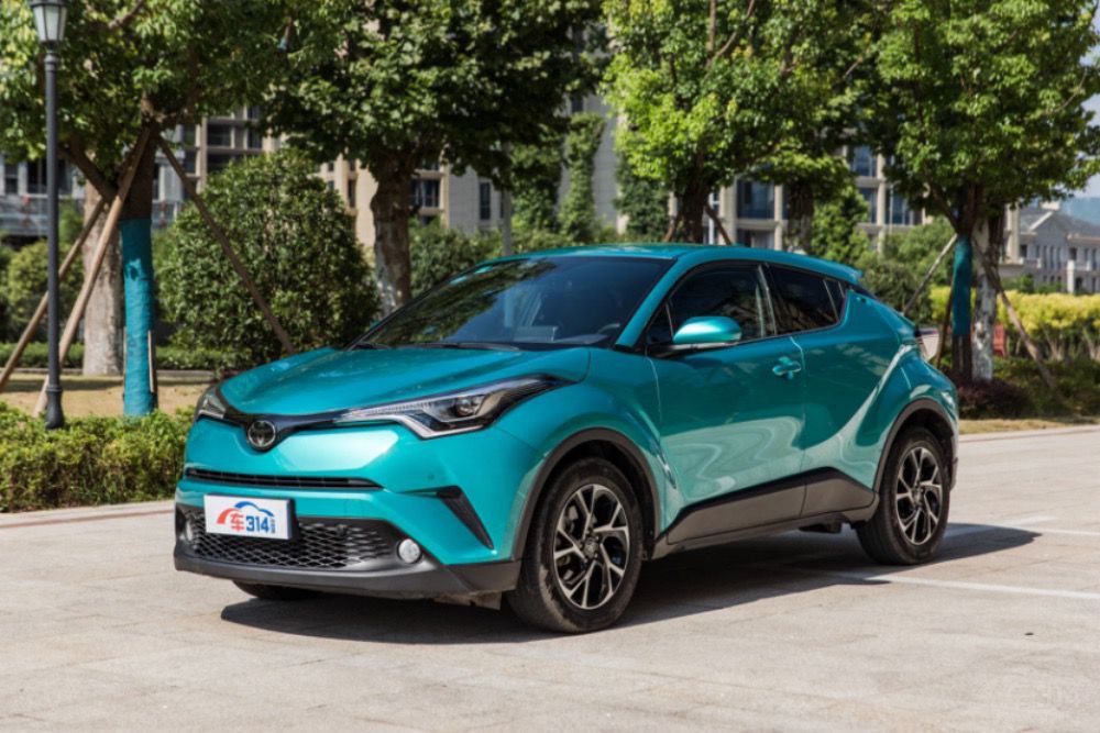 ����UNI-T�Աȷ���C-HR ˭��ʱ��Ȧ�³裿