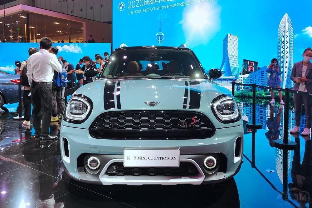 �ɶ���չ����ֵ����Ůɱ�֡���Ŀ�⡰����ʯ��