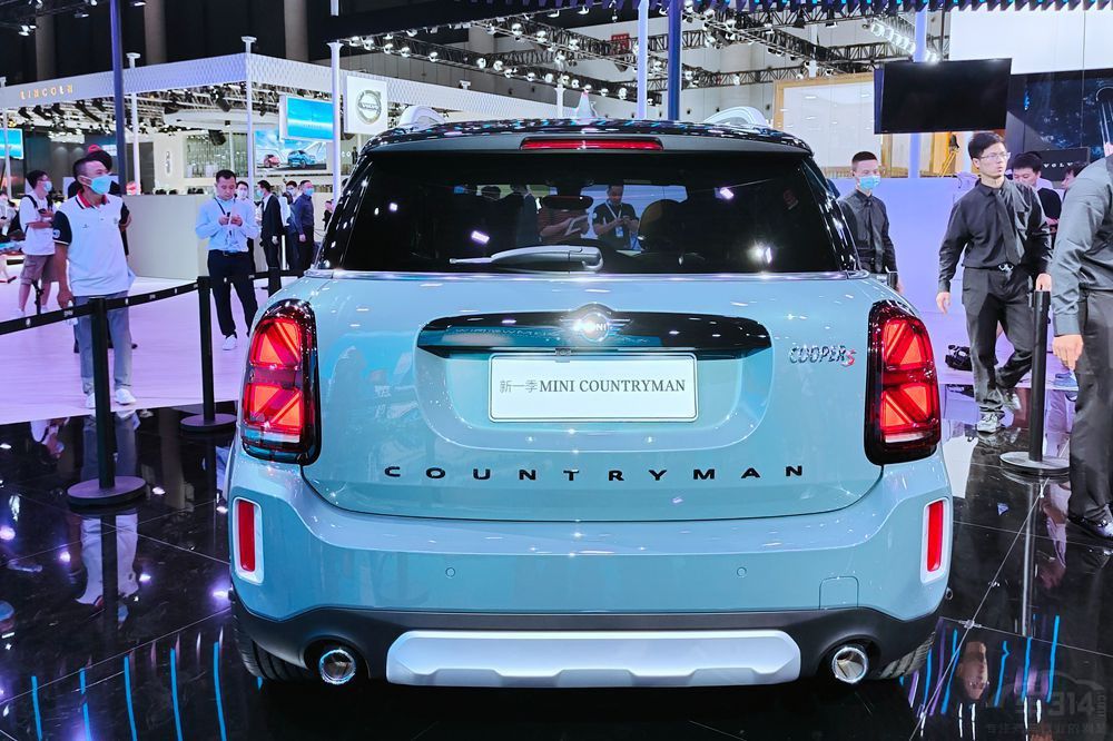 �ɶ���չ����ֵ����Ůɱ�֡���Ŀ�⡰����ʯ��